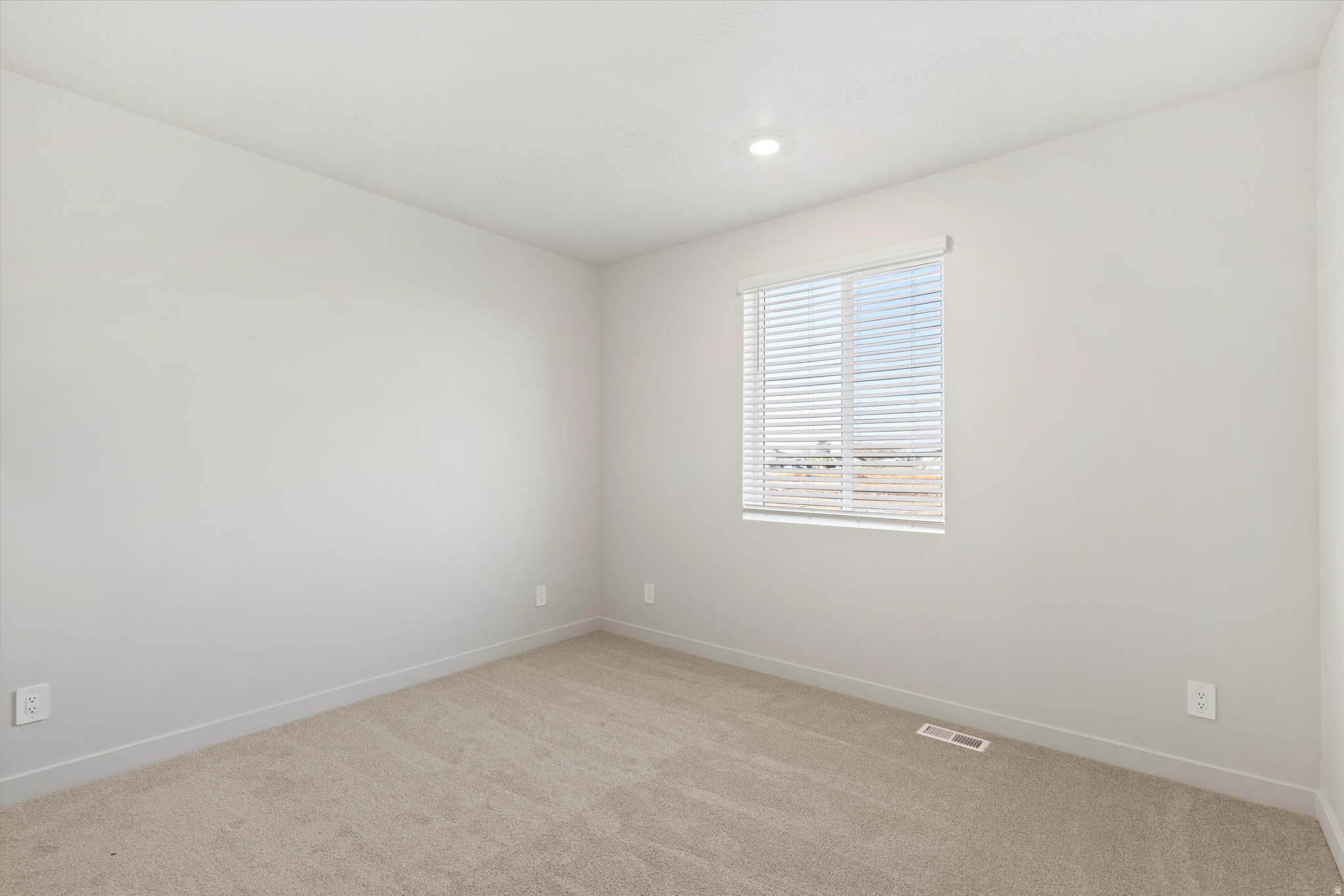 STRATTON ACRES - Residential