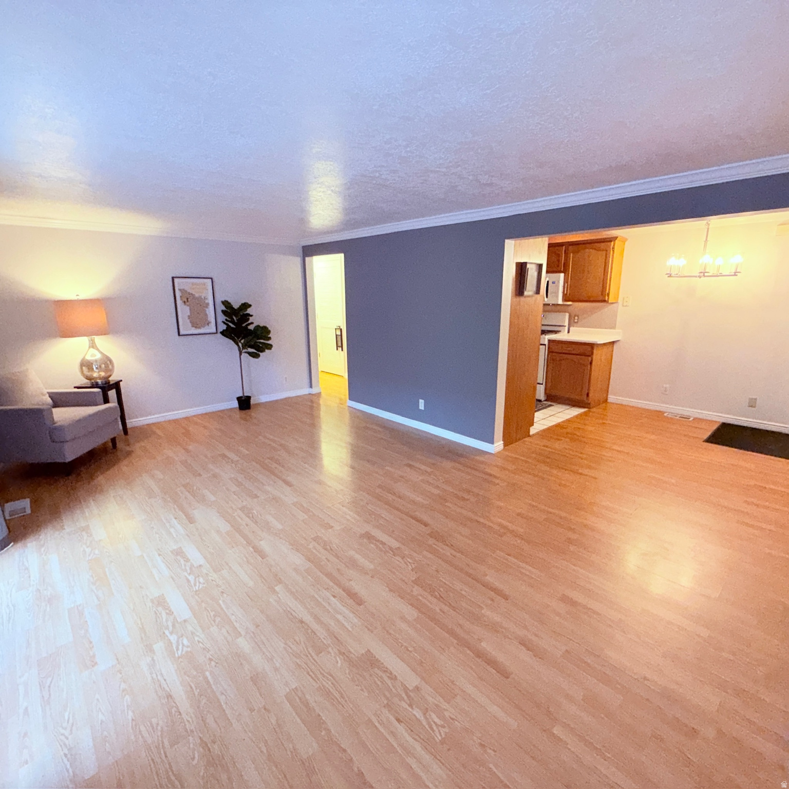 WHITE MAPLE PLACE - Residential