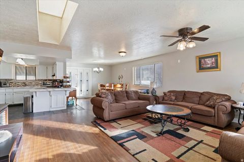 Tiny photo for 626 W 800 N, Clinton, UT 84015 (MLS # 2126154)