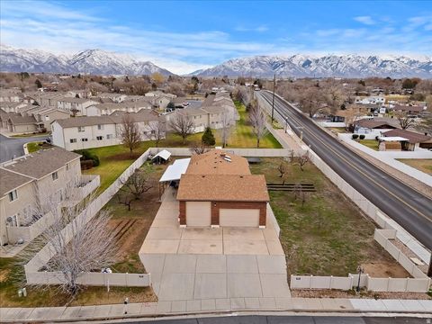 Tiny photo for 626 W 800 N, Clinton, UT 84015 (MLS # 2126154)