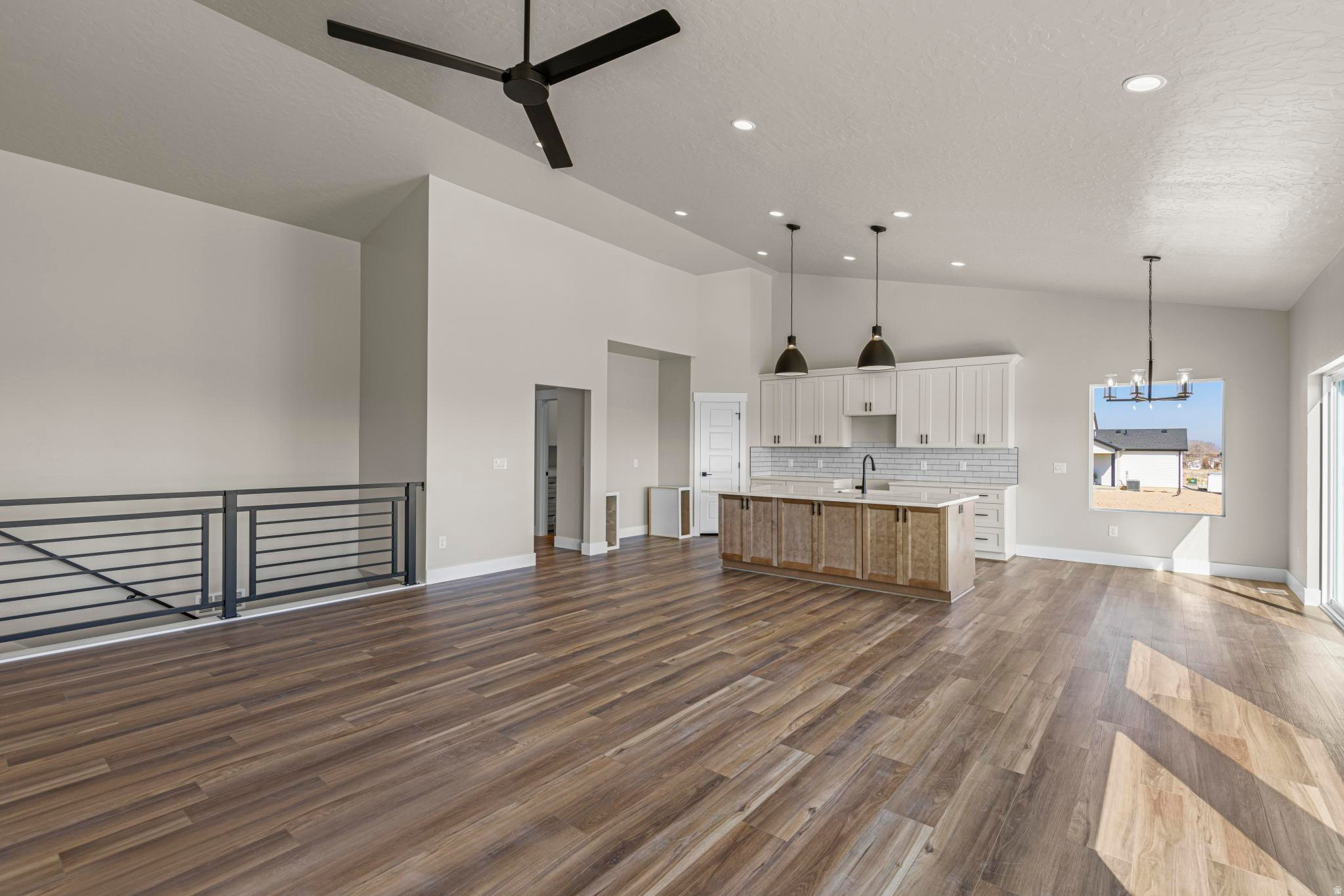 SUN SAGE TERRACE SUBDIVISION - Residential