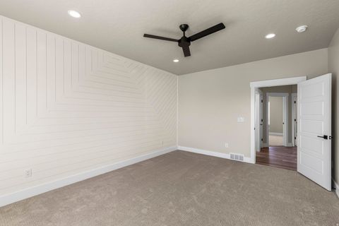Tiny photo for 903 W APPLE MILL RD N, South Jordan, UT 84095 (MLS # 2150241)