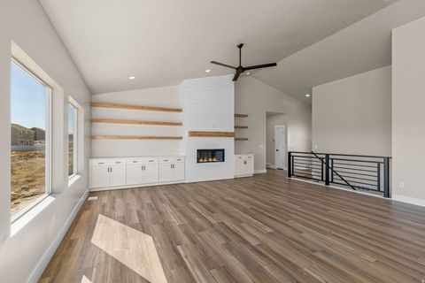 Tiny photo for 903 W APPLE MILL RD N, South Jordan, UT 84095 (MLS # 2150241)