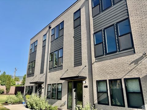 Photo of 537 S 500 E #105, Salt Lake City, UT 84102 (MLS # 2093876) Photo of 537 S 500 E #105, Salt Lake City, UT 84102 (MLS # 2093876)