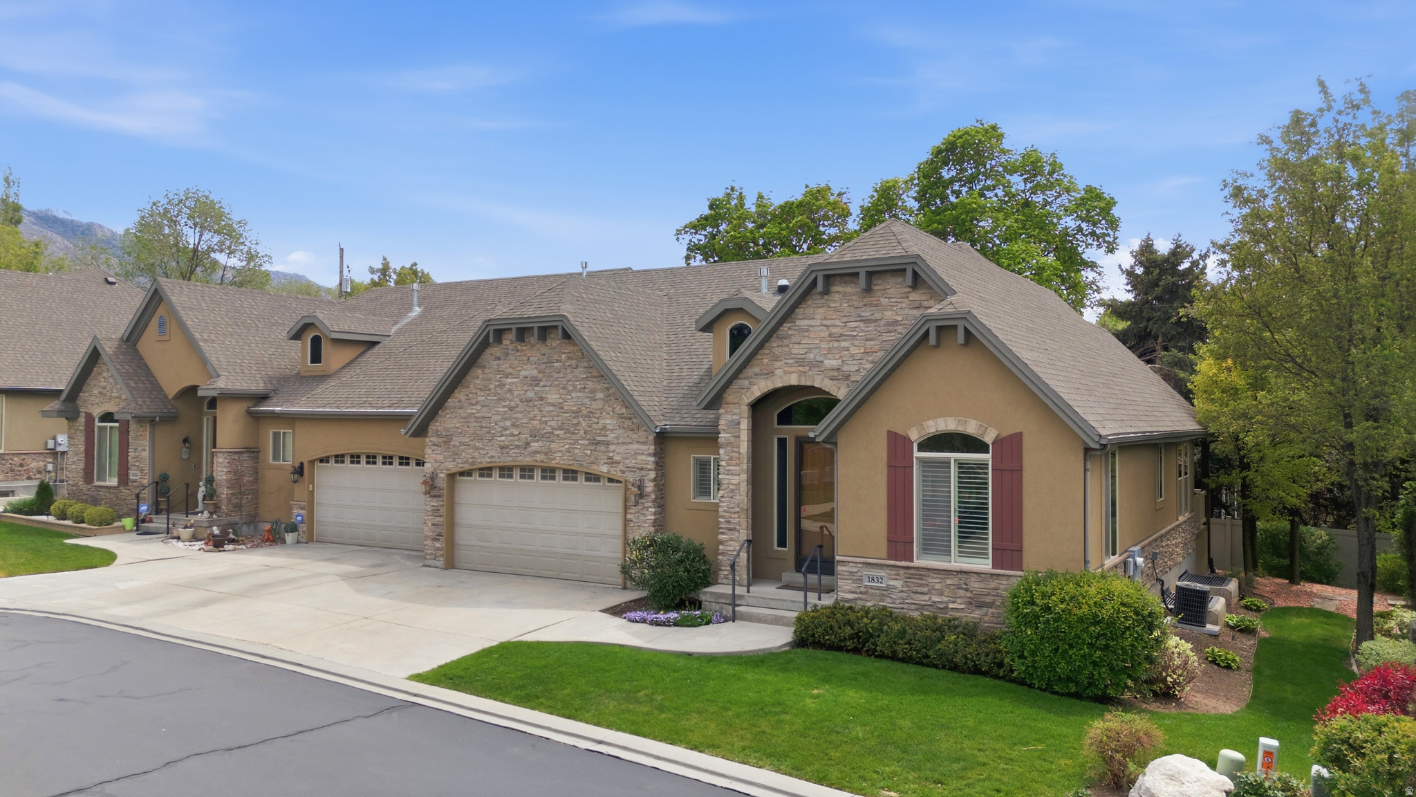 HOLLADAY FARMS PUD - Residential