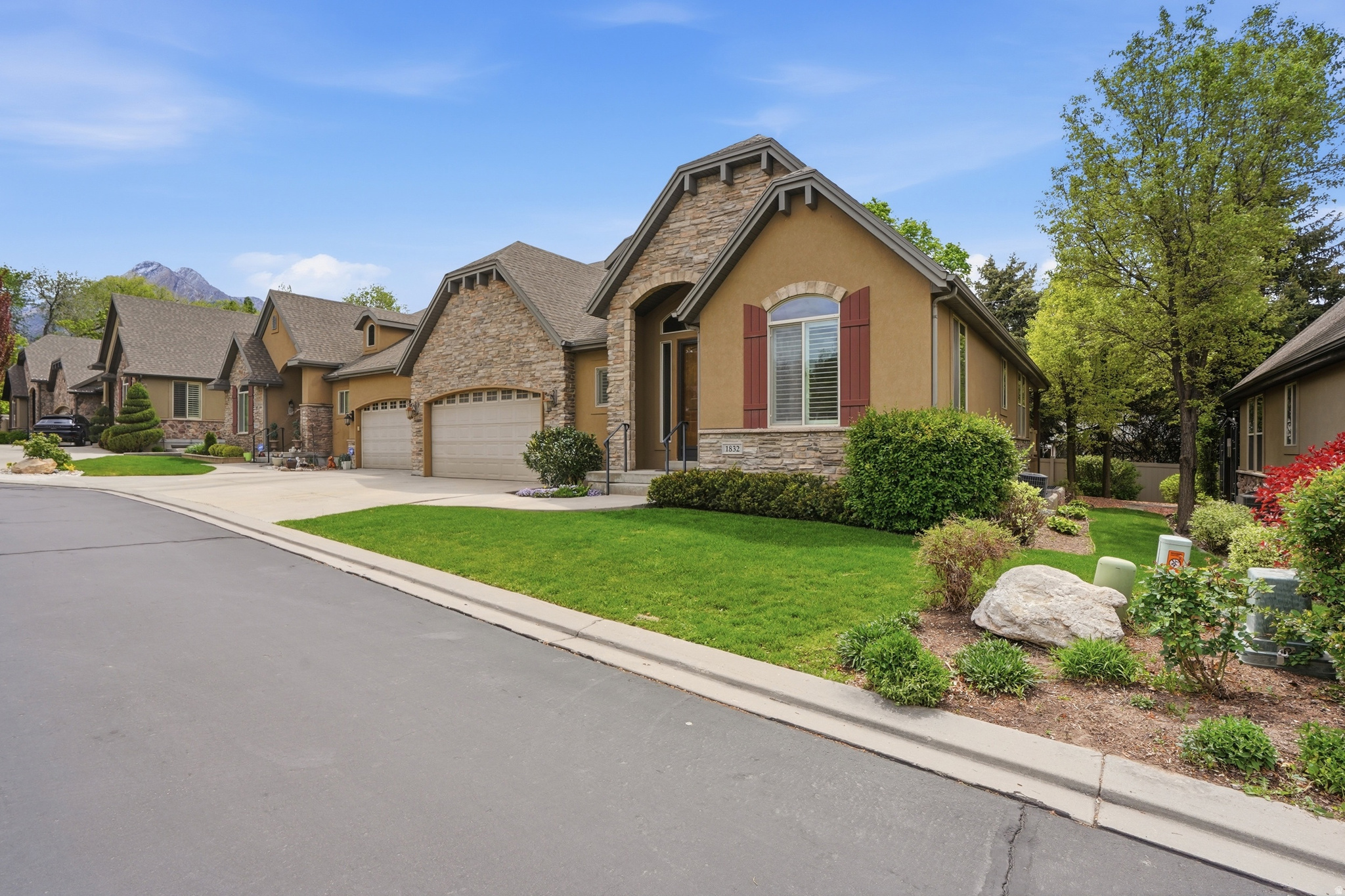 HOLLADAY FARMS PUD - Residential
