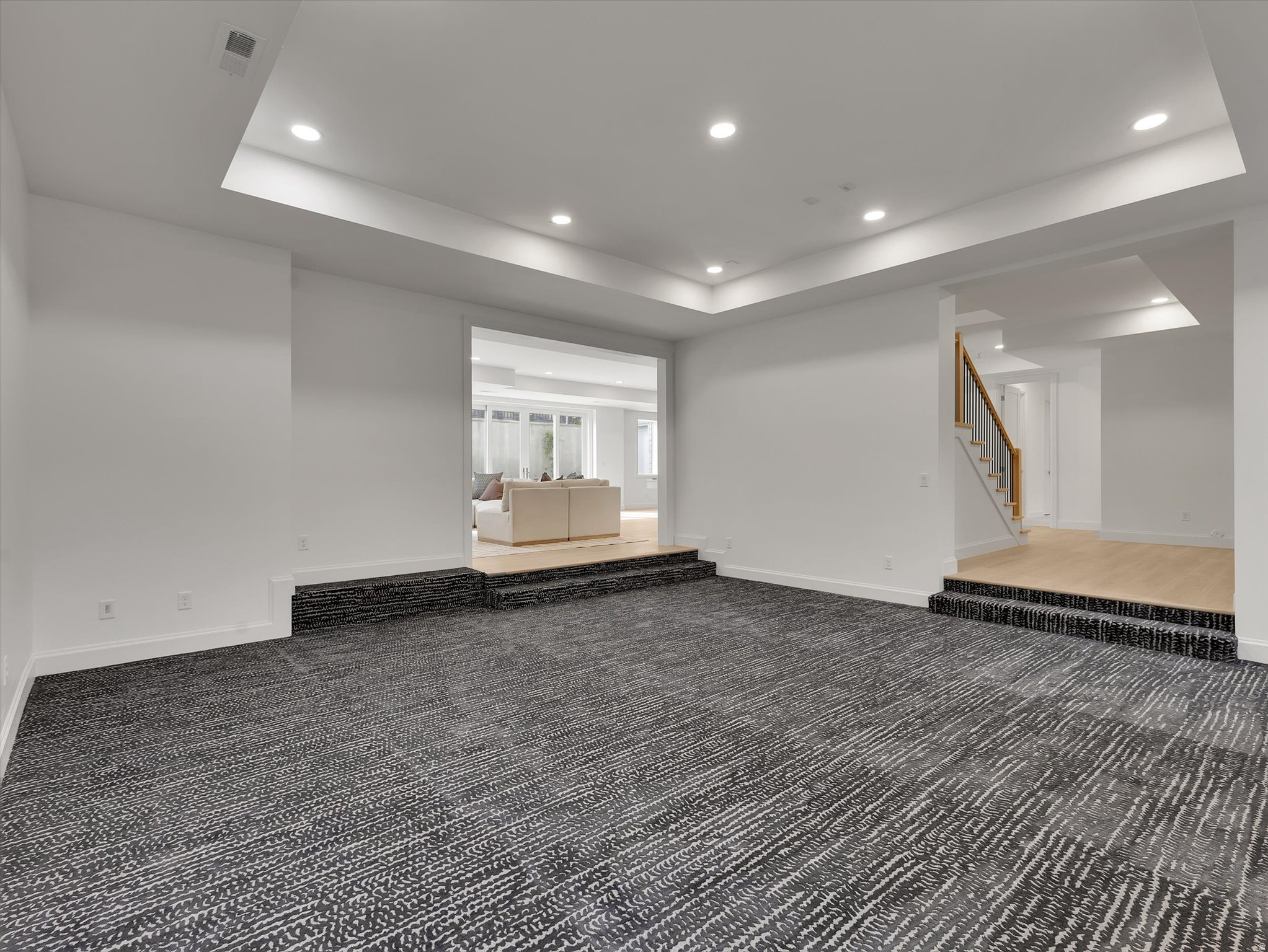 VIKING COURT - Residential