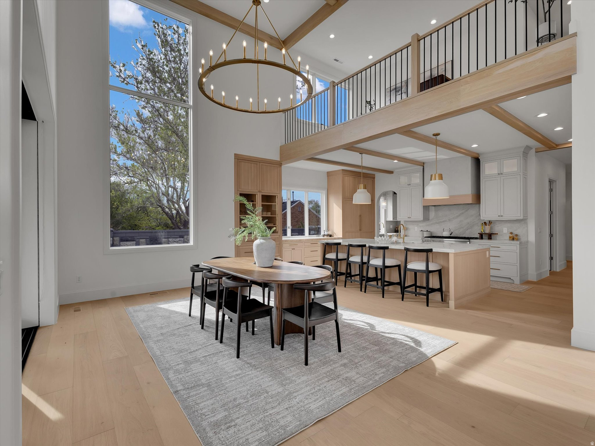 VIKING COURT - Residential