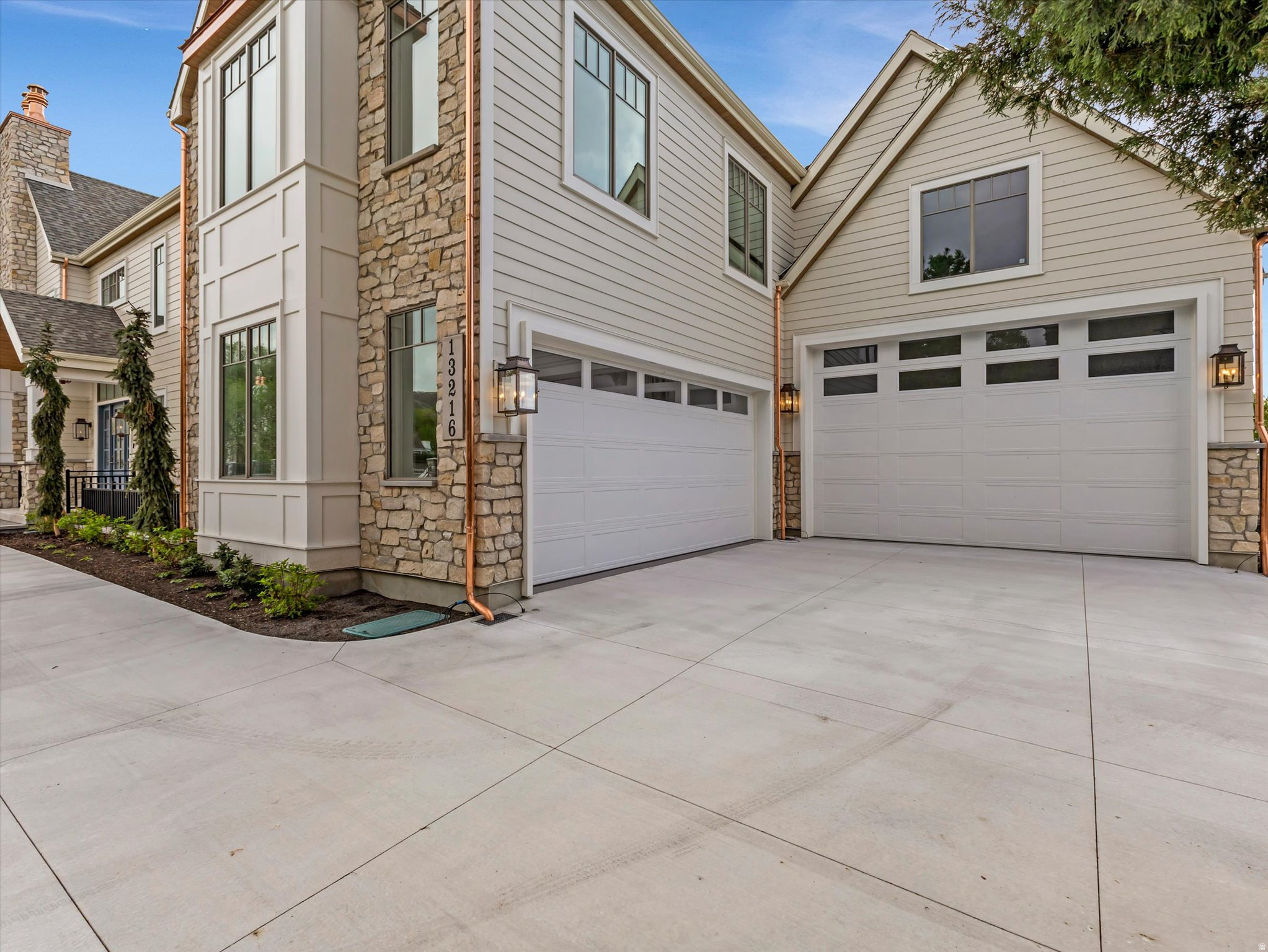 VIKING COURT - Residential