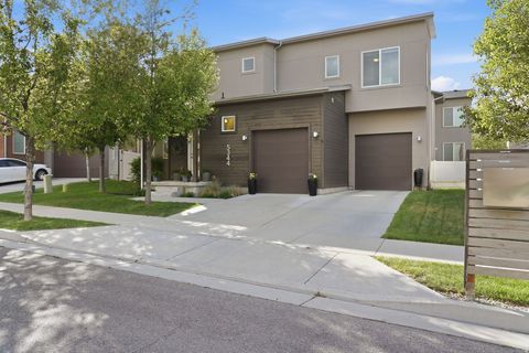 Photo of 5344 W SILVER CLOVER LN S #164, Herriman, UT 84096 (MLS # 2152423)