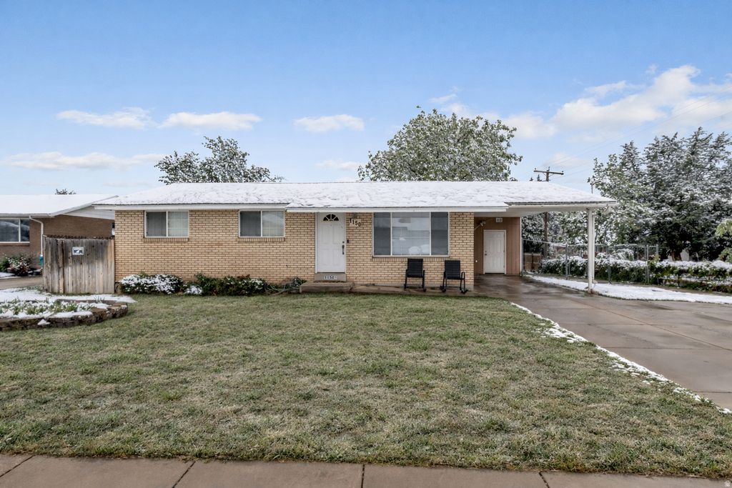 Photo of 1150 S 760 W, Woods Cross, UT 84087 (MLS # 2151547)