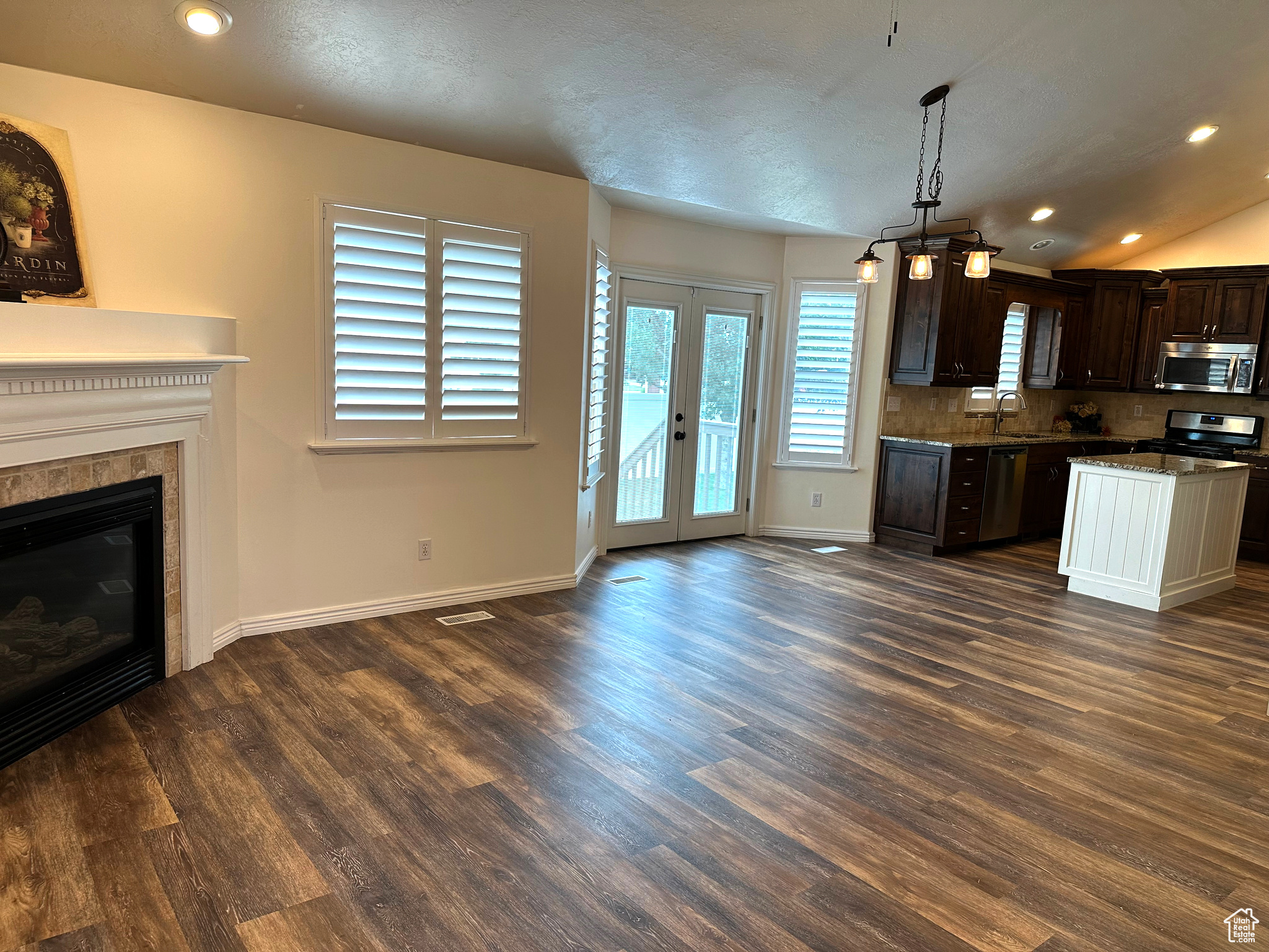 1602 Doral Dr, Syracuse, Utah image 5