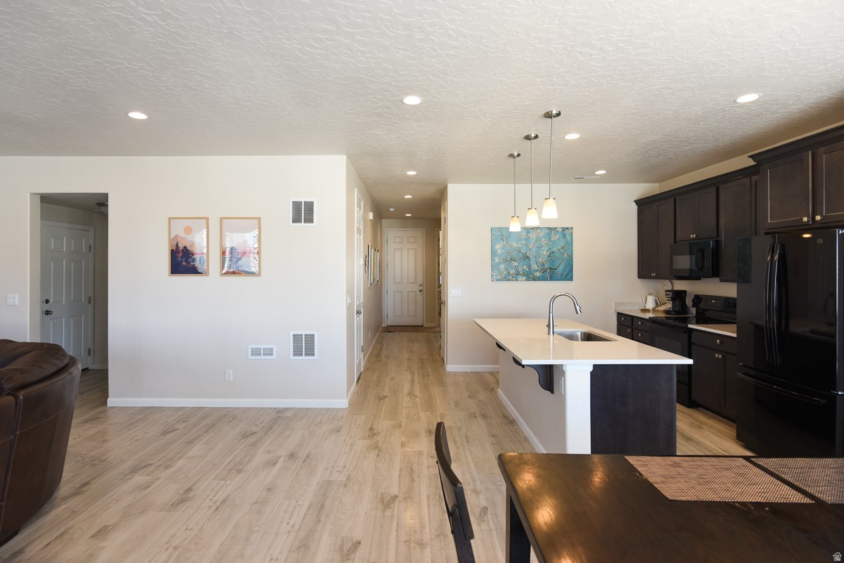 SEASONS AT OVERLAKE - Residential