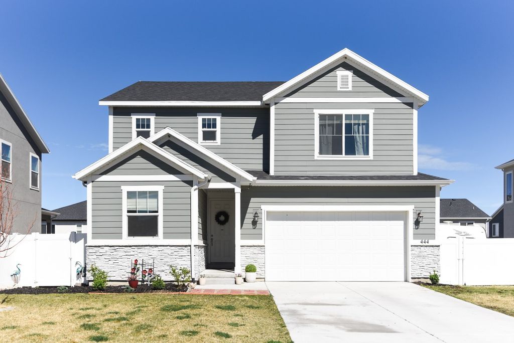 Photo of 444 W 1360 N, Tooele, UT 84074 (MLS # 2146498)