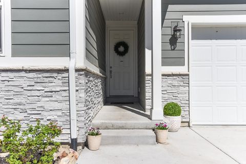 Tiny photo for 444 W 1360 N, Tooele, UT 84074 (MLS # 2146498)