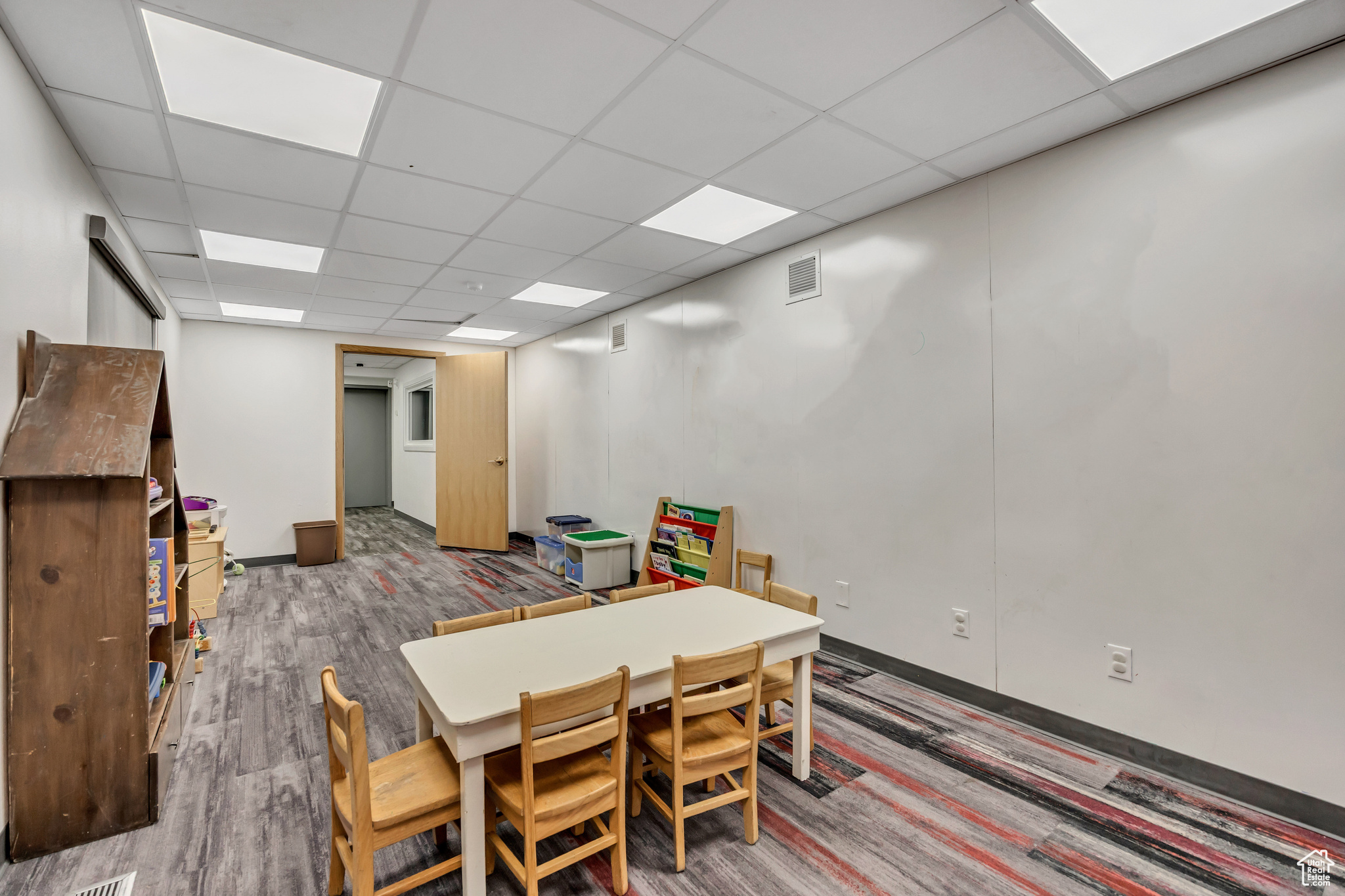 SOUTH MAIN S - Commercial Sale