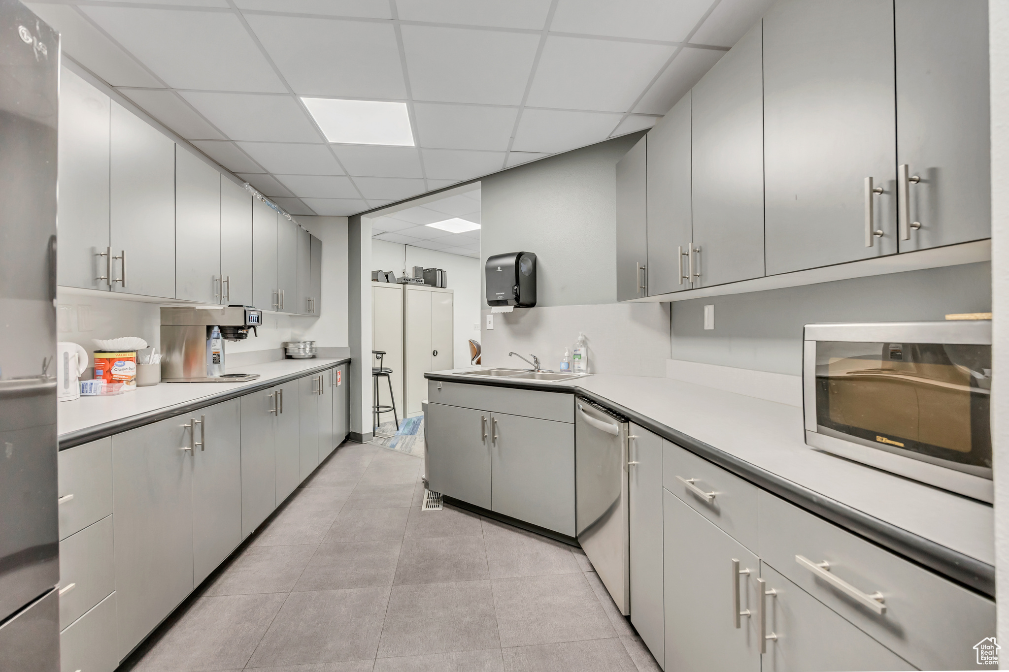 SOUTH MAIN S - Commercial Sale