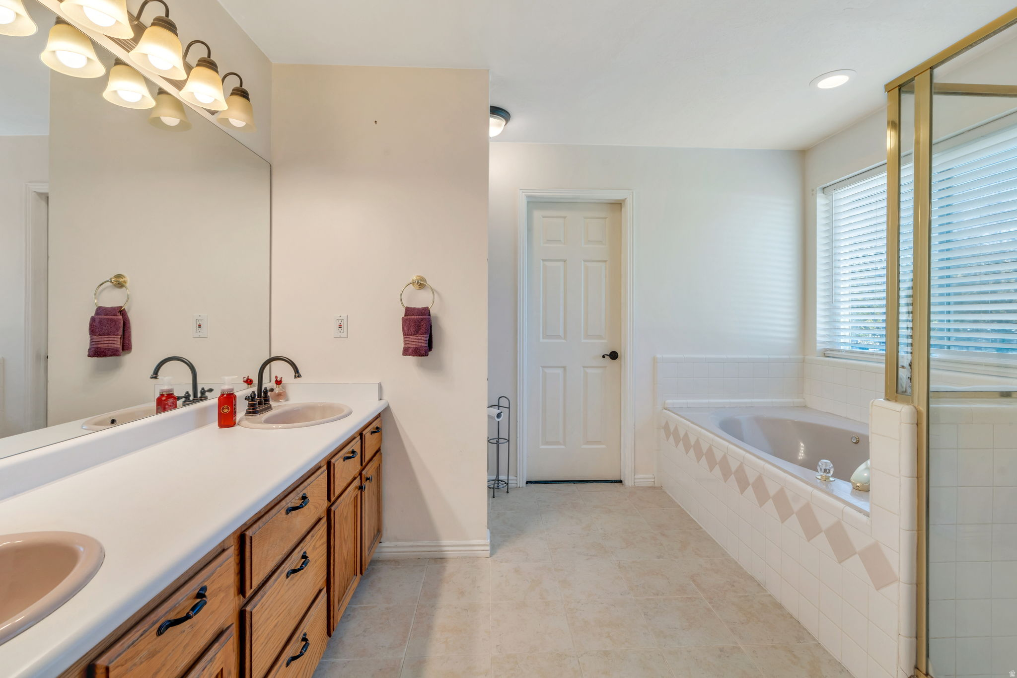 DEER MOUNTAIN ESTATES - Residential