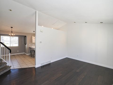 Tiny photo for 264 W 13165 S, Draper, UT 84020 (MLS # 2144107)