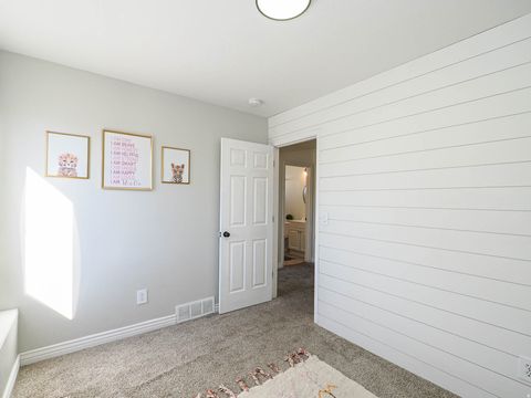 Tiny photo for 264 W 13165 S, Draper, UT 84020 (MLS # 2144107)