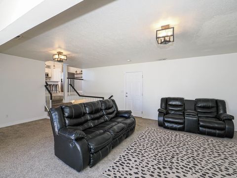 Tiny photo for 264 W 13165 S, Draper, UT 84020 (MLS # 2144107)