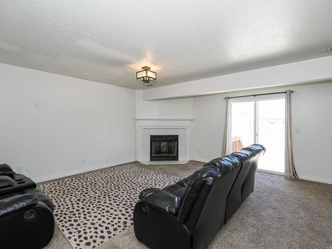 Tiny photo for 264 W 13165 S, Draper, UT 84020 (MLS # 2144107)