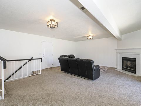 Tiny photo for 264 W 13165 S, Draper, UT 84020 (MLS # 2144107)