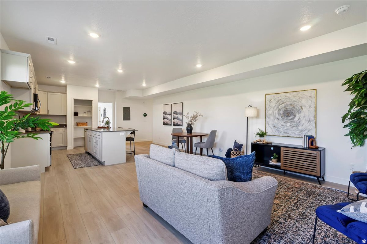 MARDAM RANCH - Residential