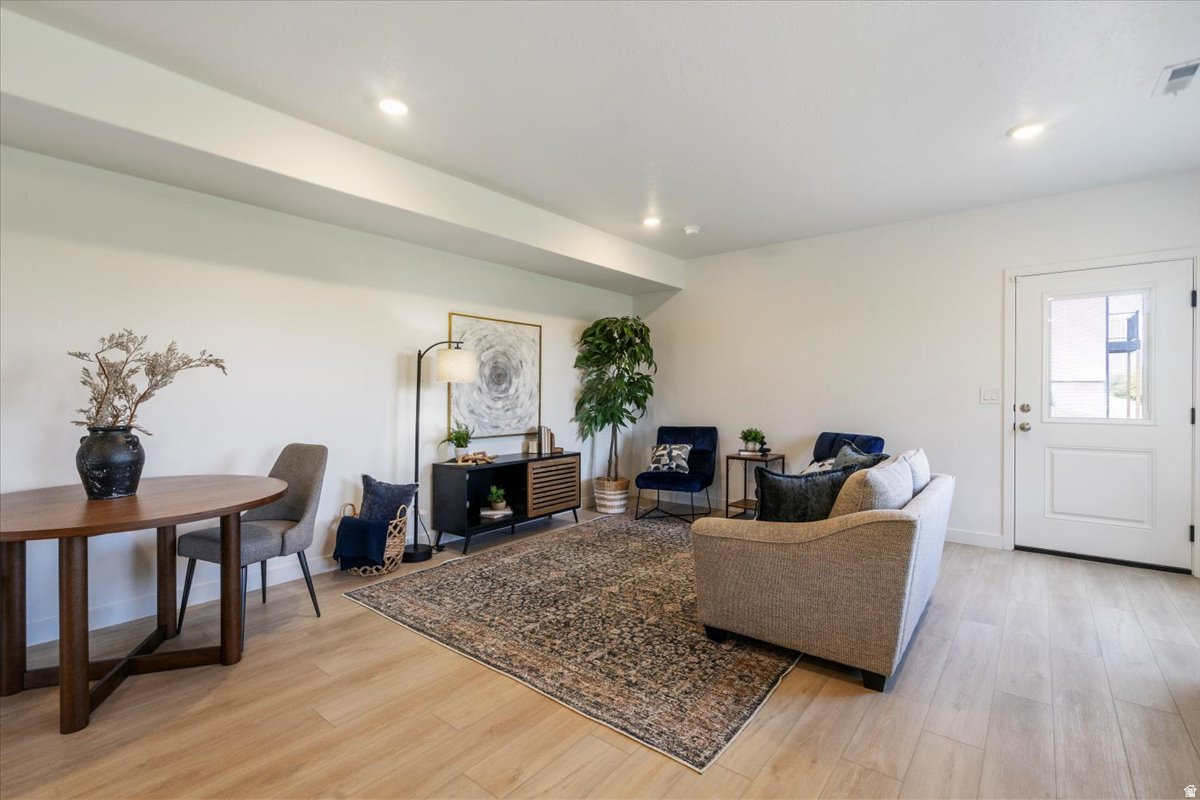 MARDAM RANCH - Residential