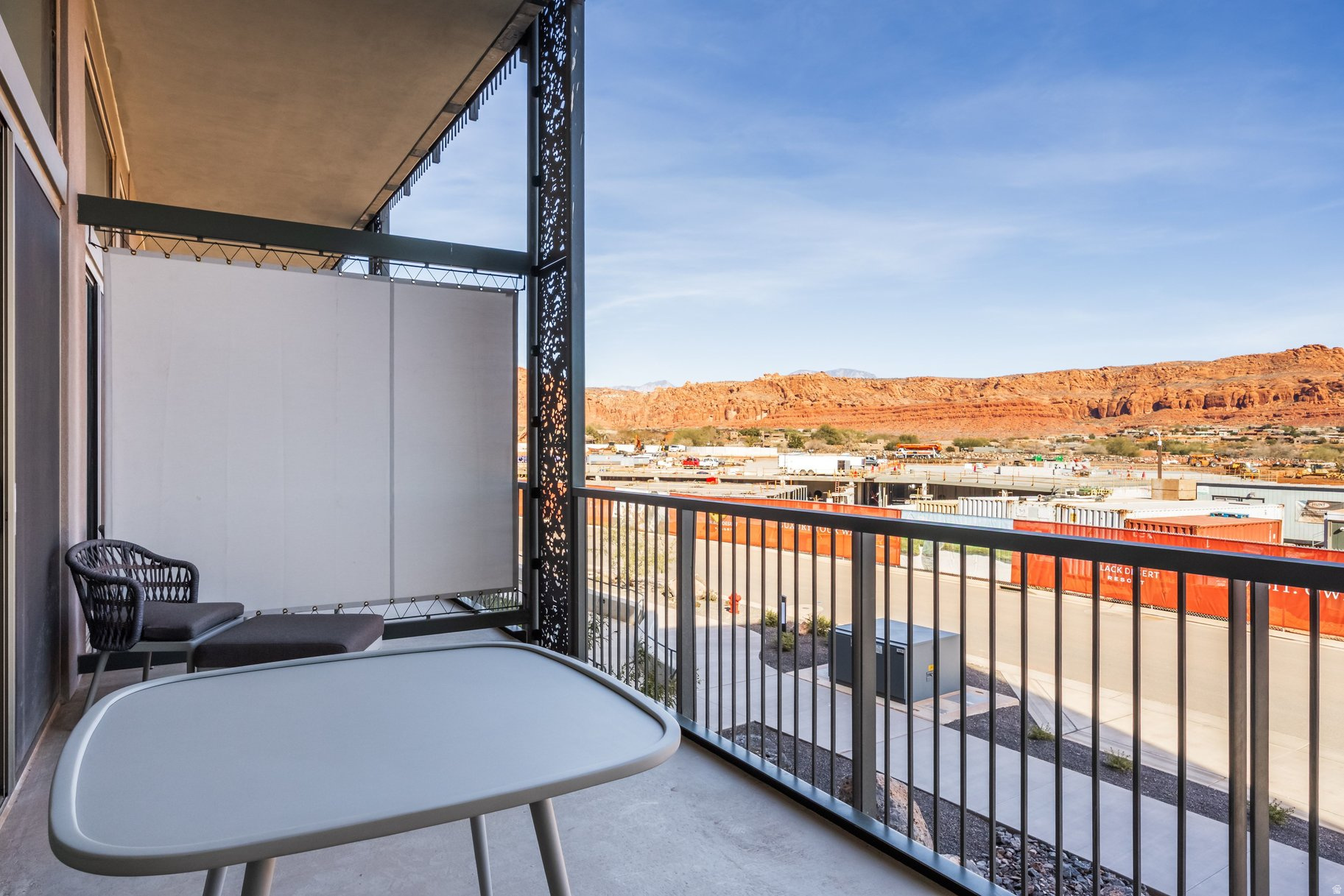 BLACK DESERT RESORT CENTER - Residential