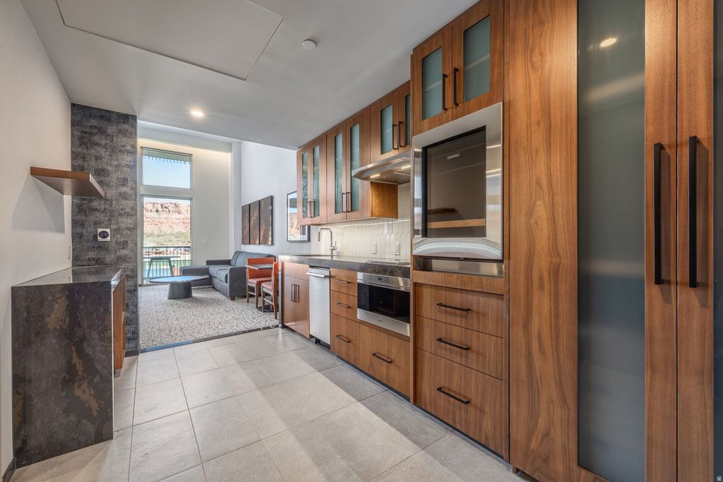 Photo of 1500 E BLACK DESERT DR #45109, Ivins, UT 84738 (MLS # 2137288)