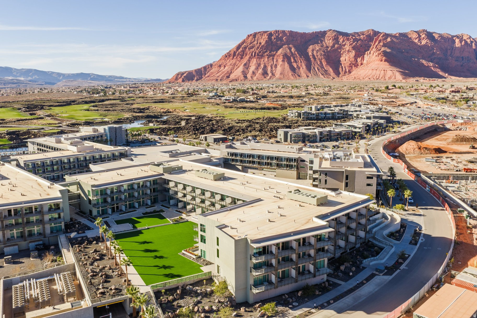 BLACK DESERT RESORT CENTER - Residential