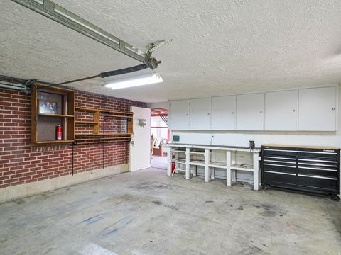 Tiny photo for 610 E 150 S, Kaysville, UT 84037 (MLS # 2152925)