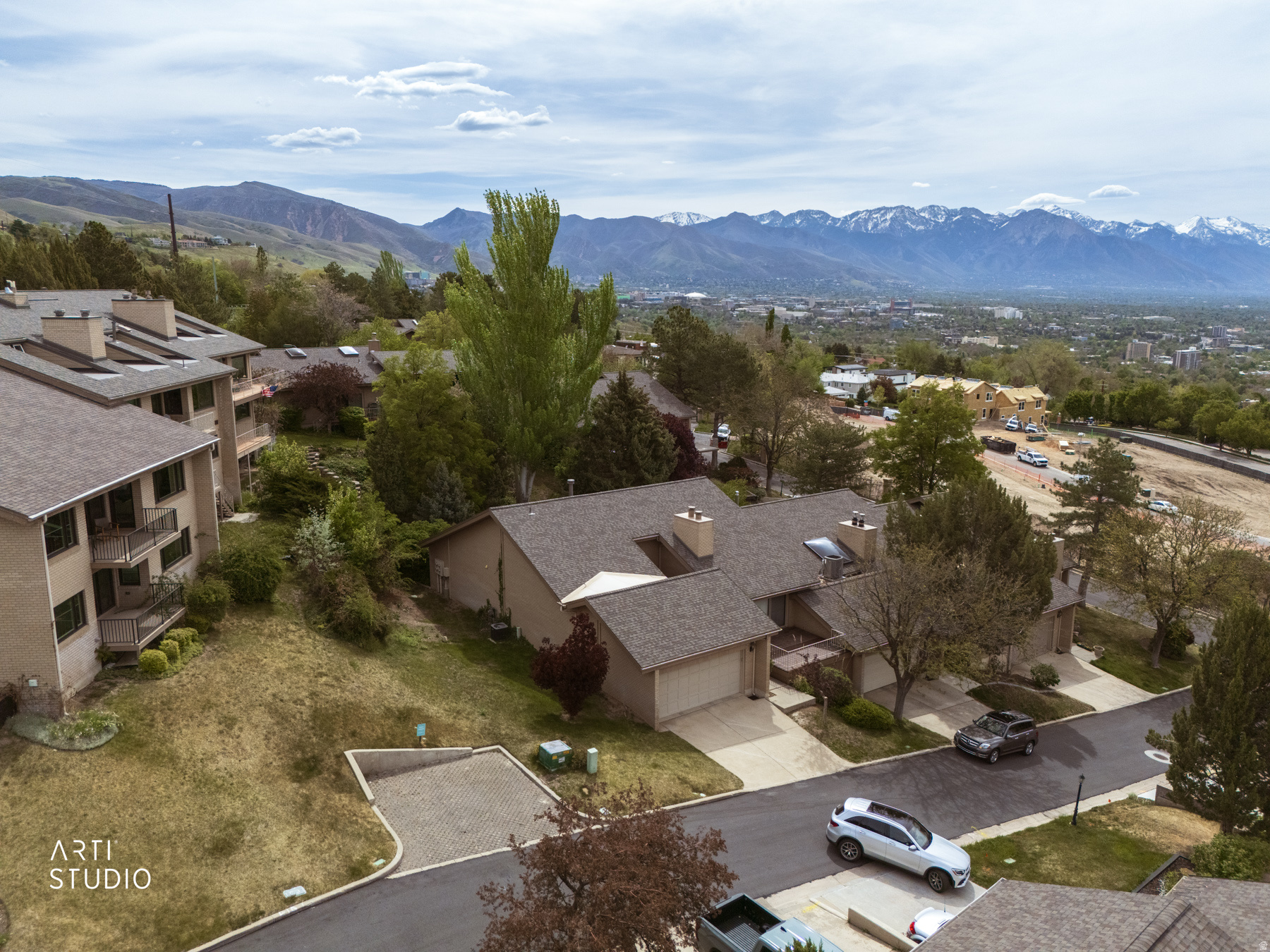NORTH - Residential