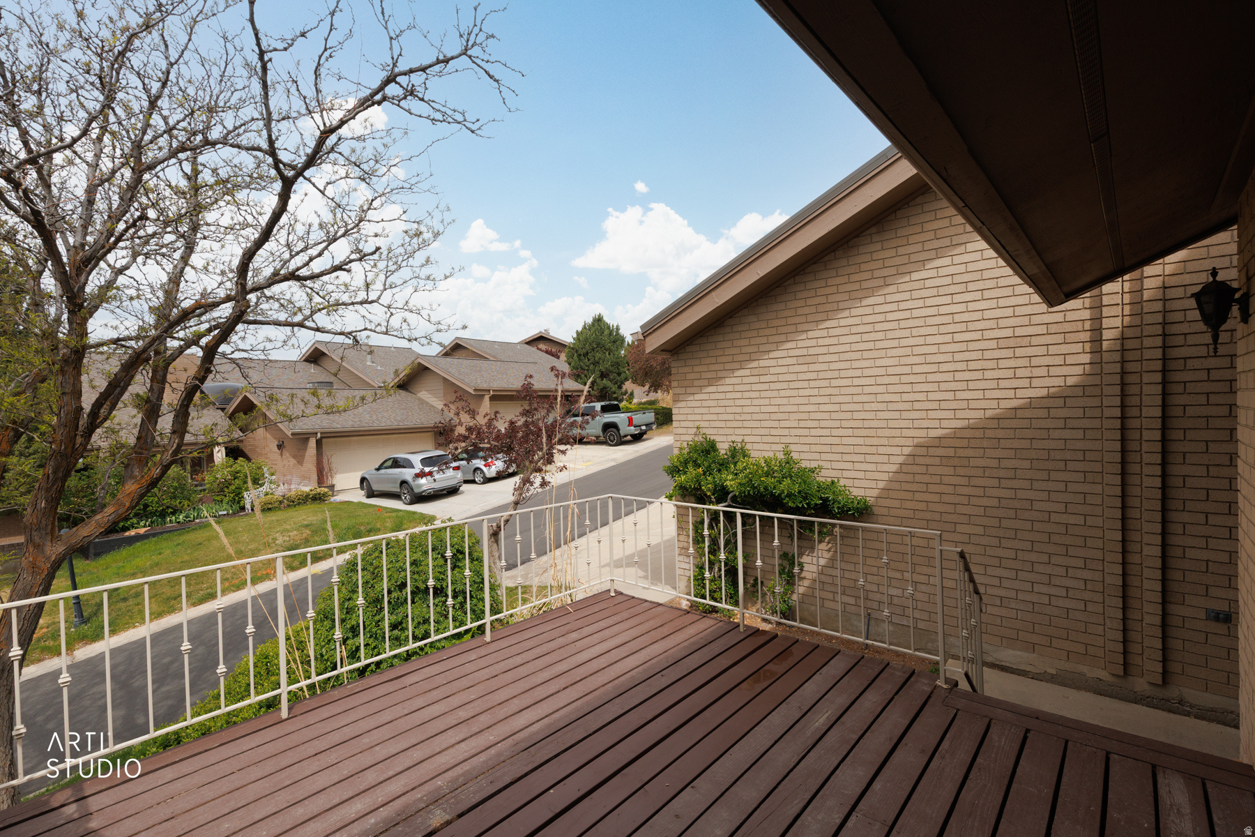 NORTH - Residential