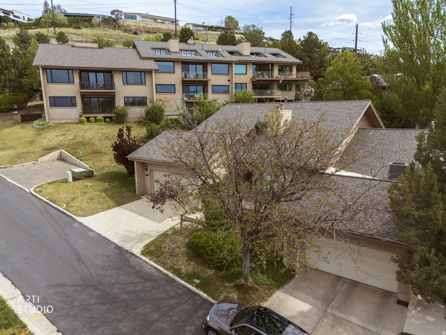 NORTH - Residential