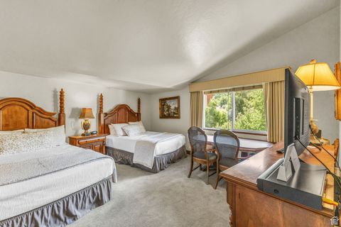 Tiny photo for 840 W BIGLER LN #3019, Midway, UT 84049 (MLS # 2105226)