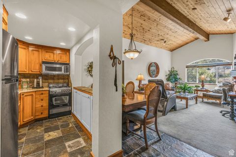 Tiny photo for 840 W BIGLER LN #3019, Midway, UT 84049 (MLS # 2105226)