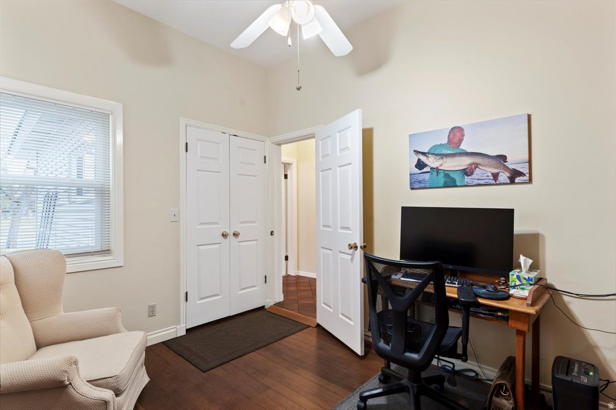 NOB HILL - Residential