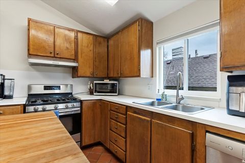 Tiny photo for 1554 CAPITOL ST, Ogden, UT 84401 (MLS # 2137214)