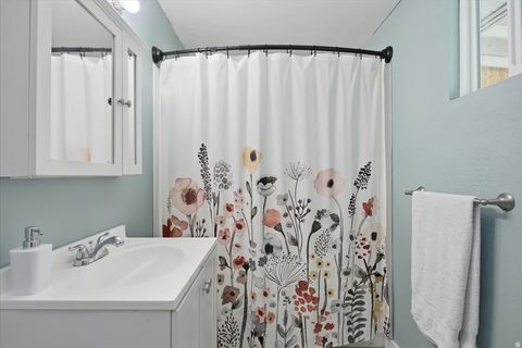 Tiny photo for 962 N MONROE BLVD, Ogden, UT 84404 (MLS # 2154658)