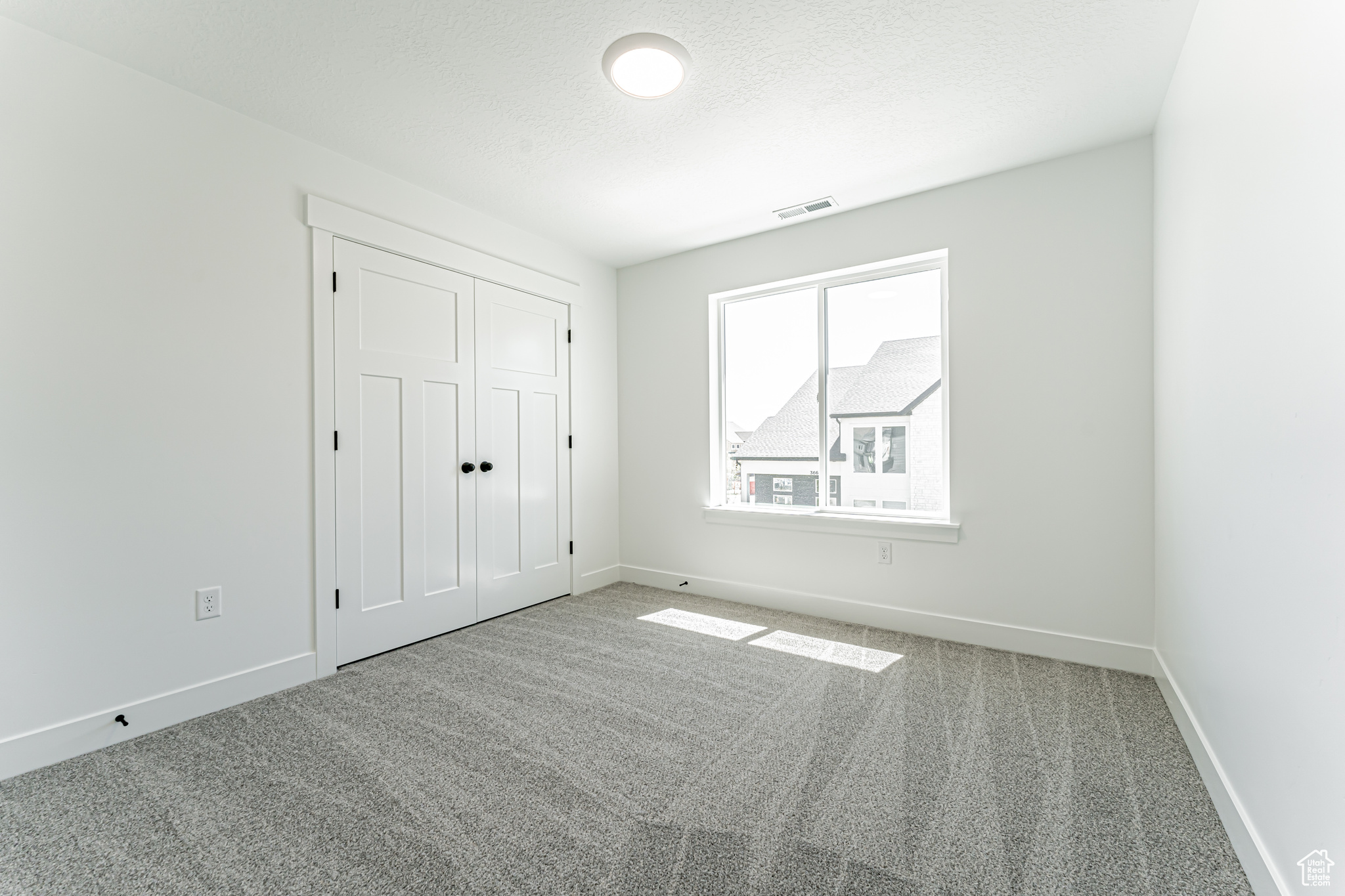 RIVER POINT - Residential