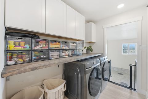 Tiny photo for 1195 W 1600 N, Mapleton, UT 84664 (MLS # 2129808)