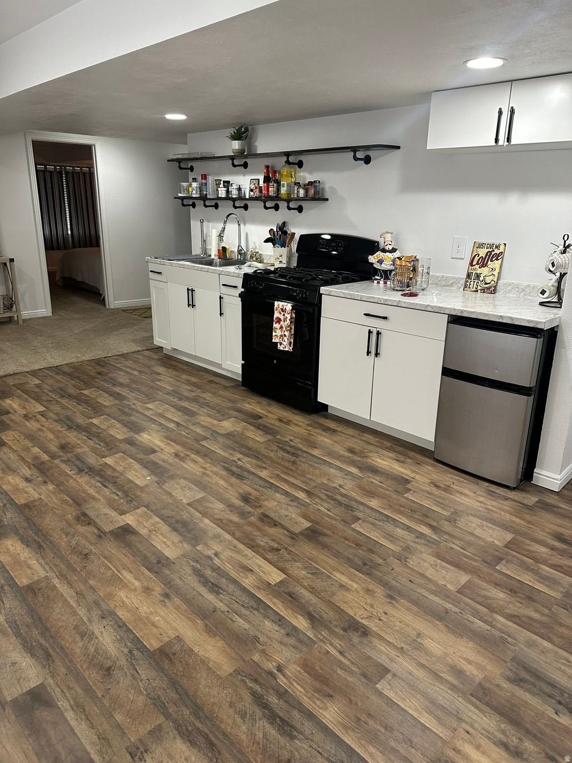 COTTAGES AT ELK RUN - Residential