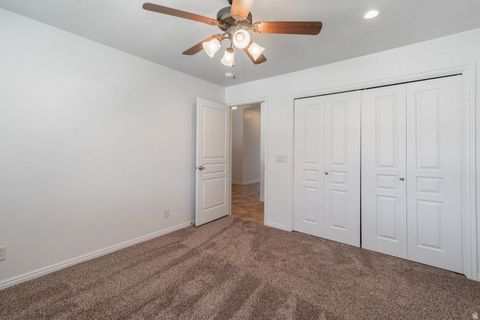 Tiny photo for 1574 E SUGAR PLUMB LN, Washington, UT 84780 (MLS # 2136894)