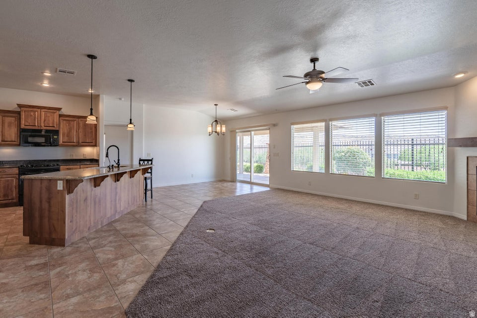 SIENNA HEIGHTS SUB - Residential