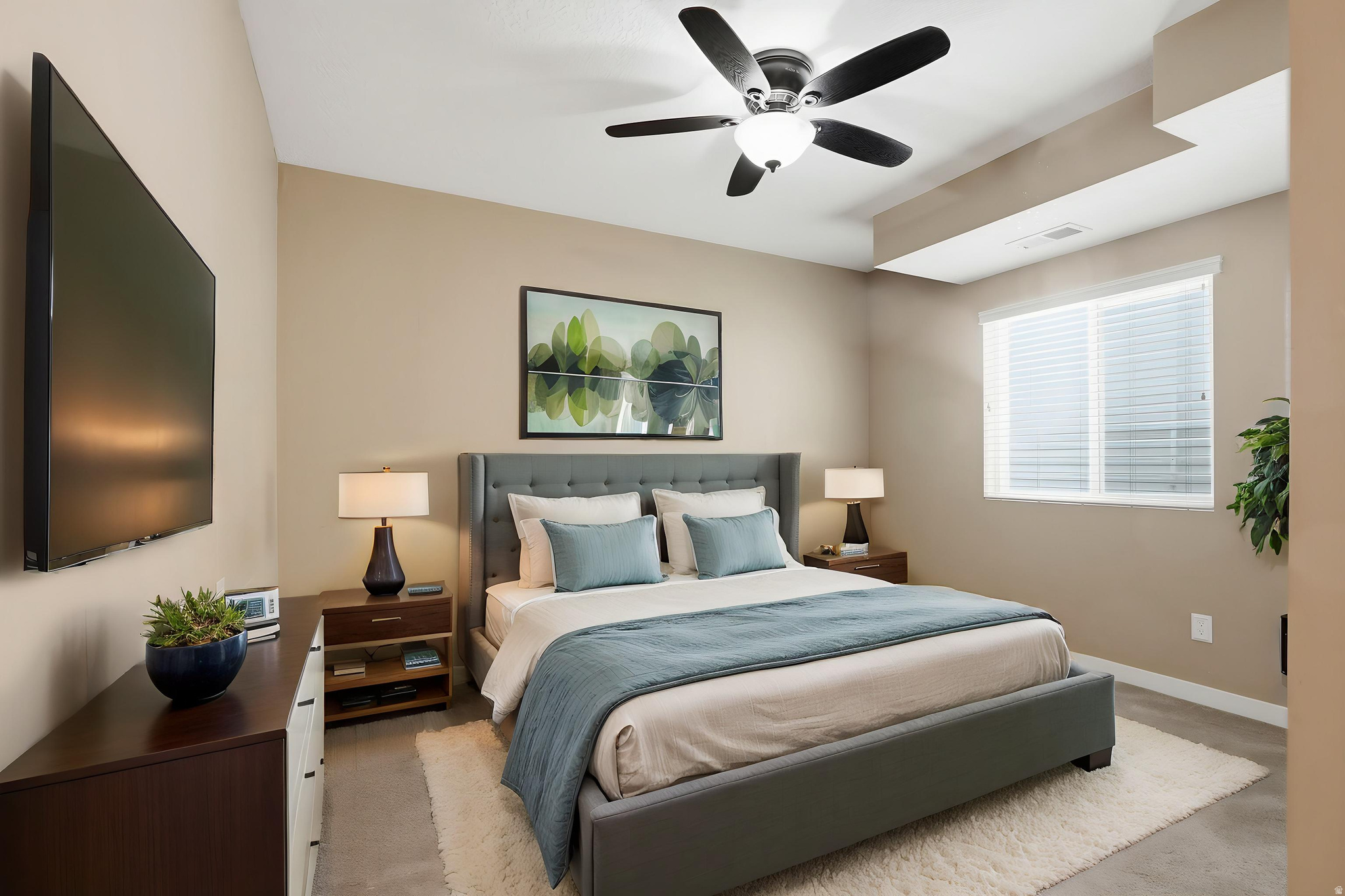 DAYBREAK - Residential