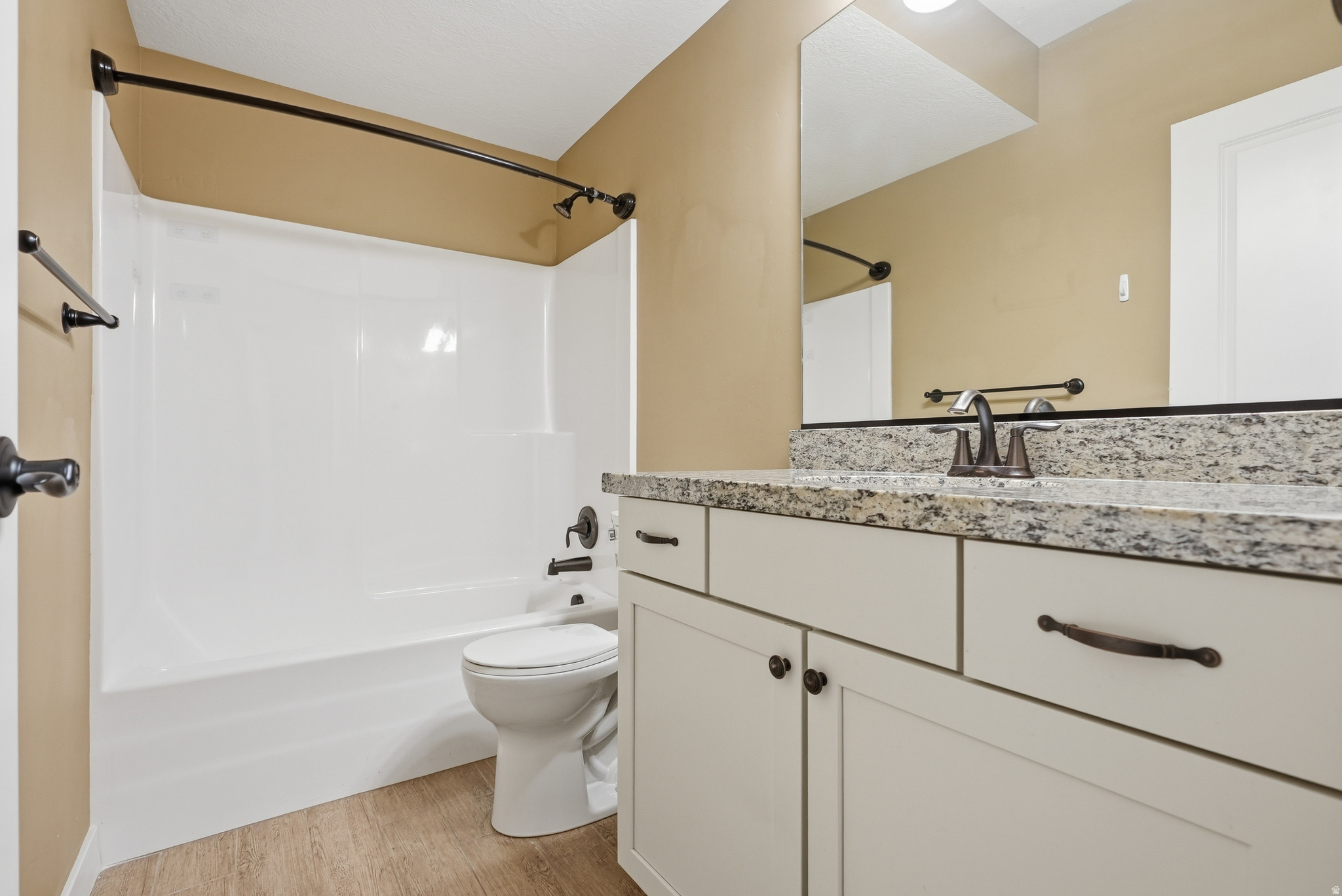 DAYBREAK - Residential