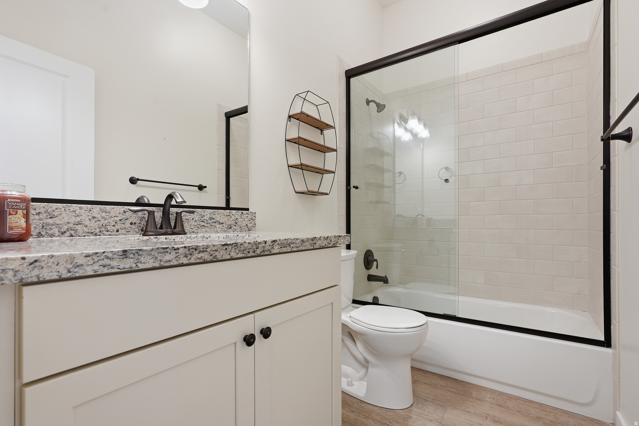 DAYBREAK - Residential