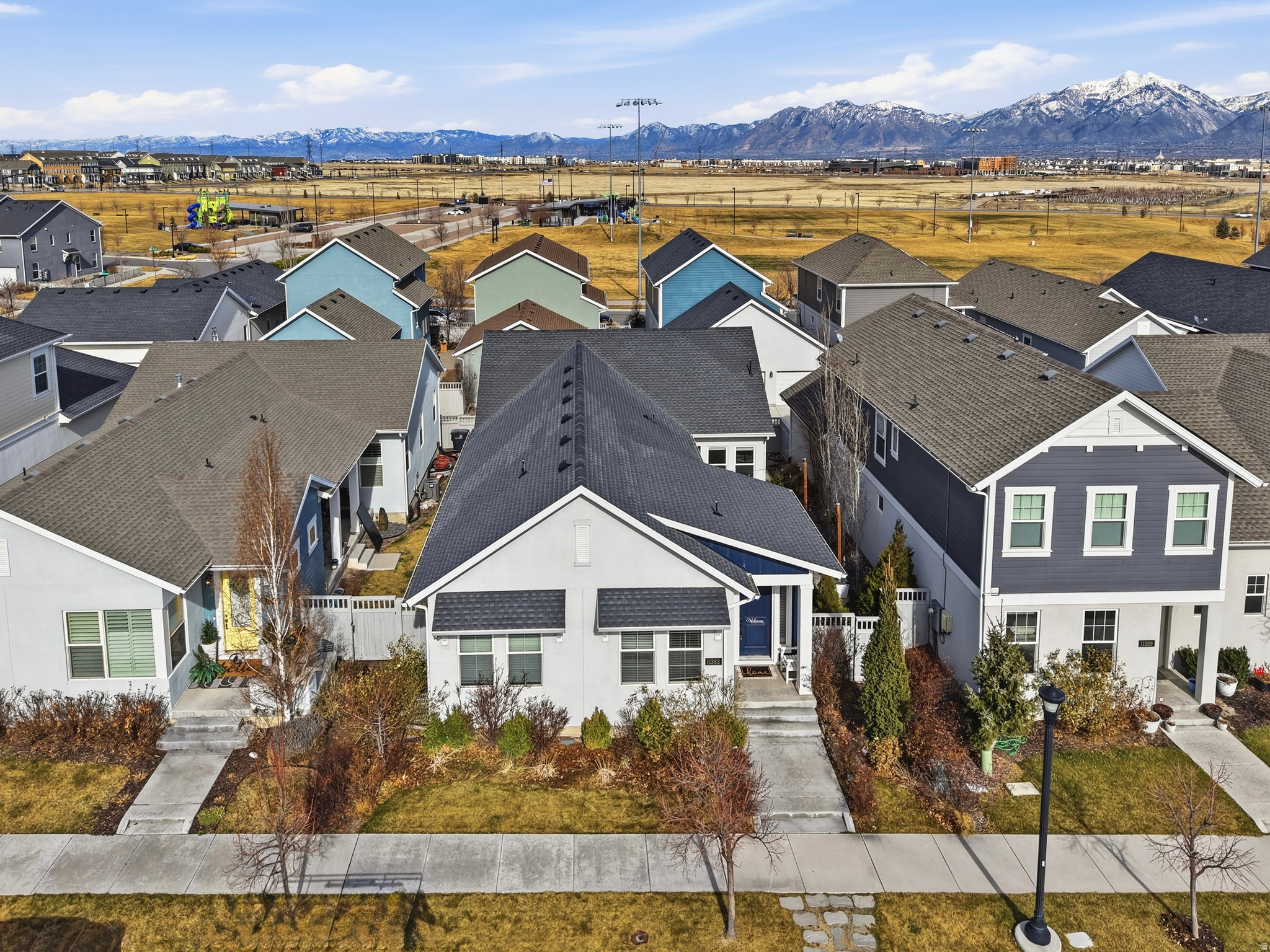 DAYBREAK - Residential